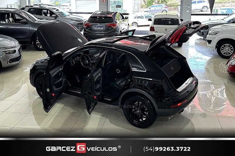 AUDI Q3 2.0 TFSI AMBIENTE QUATTRO S TRONIC 2015/2015 GARCEZ VEÍCULOS BENTO GONÇALVES / Carros no Vale