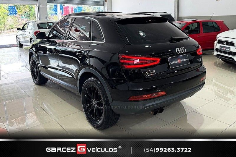 AUDI Q3 2.0 TFSI AMBIENTE QUATTRO S TRONIC 2015/2015 GARCEZ VEÍCULOS BENTO GONÇALVES / Carros no Vale