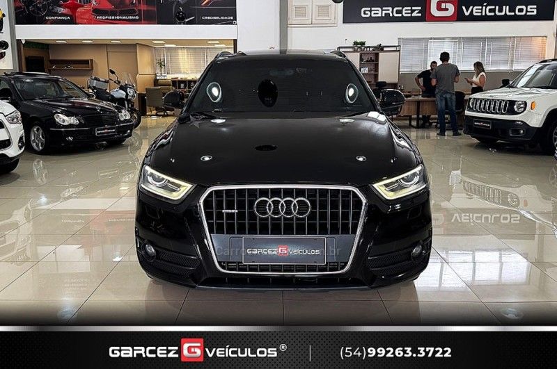 AUDI Q3 2.0 TFSI AMBIENTE QUATTRO S TRONIC 2015/2015 GARCEZ VEÍCULOS BENTO GONÇALVES / Carros no Vale