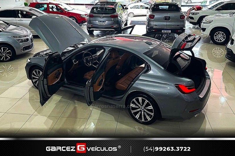 BMW 320I 2.0 GP 16V TURBO ACTIVE 2023/2023 GARCEZ VEÍCULOS BENTO GONÇALVES / Carros no Vale