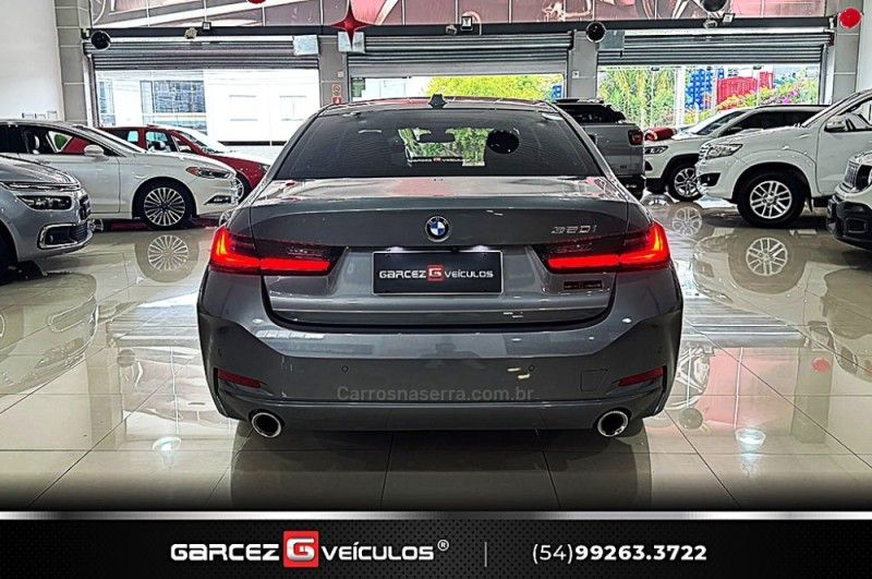 BMW 320I 2.0 GP 16V TURBO ACTIVE 2023/2023 GARCEZ VEÍCULOS BENTO GONÇALVES / Carros no Vale