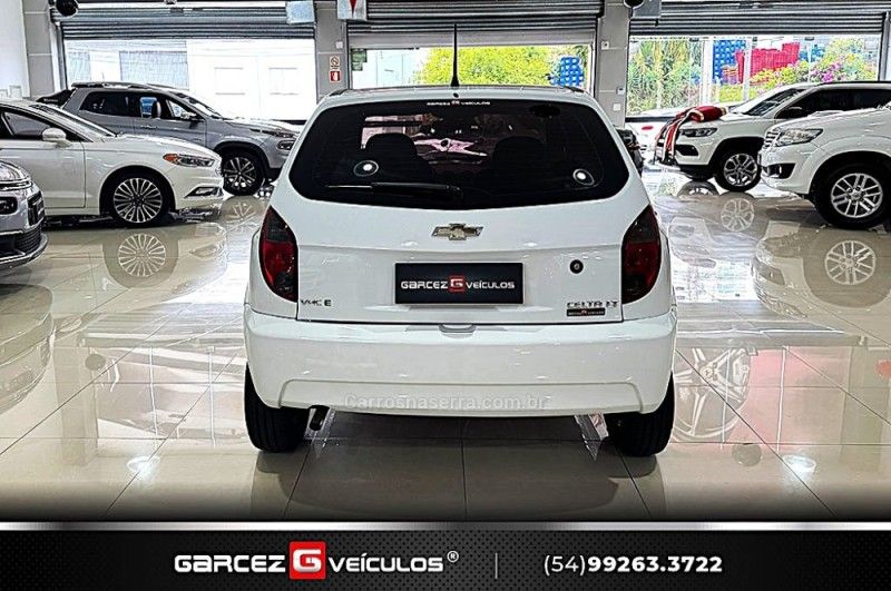 CHEVROLET CELTA 1.0 MPFI LT 8V 2012/2013 GARCEZ VEÍCULOS BENTO GONÇALVES / Carros no Vale