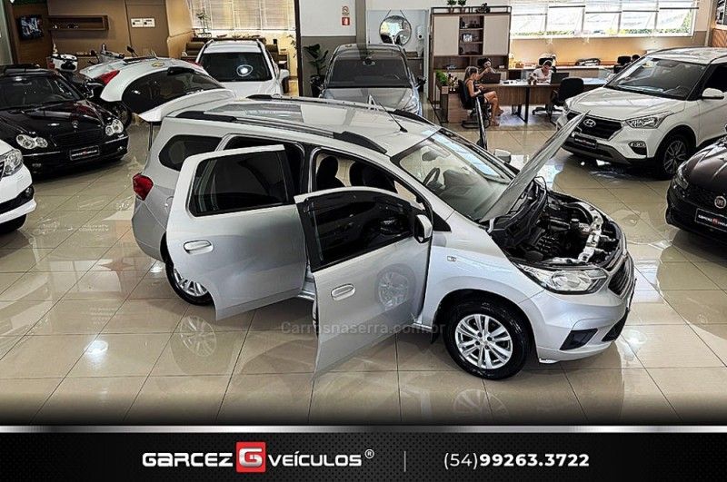 CHEVROLET SPIN 1.8 LT 8V 2018/2019 GARCEZ VEÍCULOS BENTO GONÇALVES / Carros no Vale