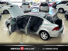 CHEVROLET VECTRA 2.0 MPFI ELEGANCE 8V 140CV 2008/2009 GARCEZ VEÍCULOS BENTO GONÇALVES / Carros no Vale