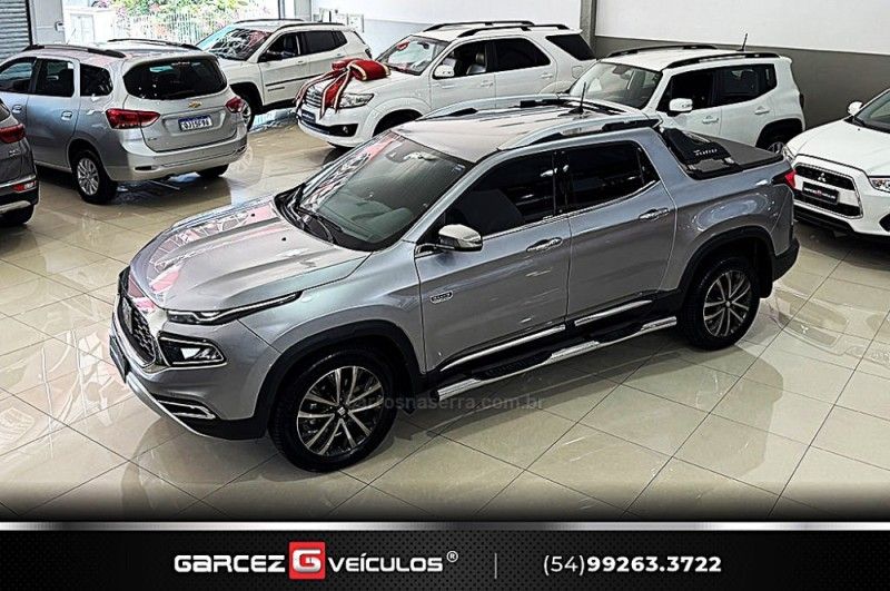 FIAT TORO 2.0 16V TURBO RANCH 4X4 AUTOMÁTICO 2022/2023 GARCEZ VEÍCULOS BENTO GONÇALVES / Carros no Vale