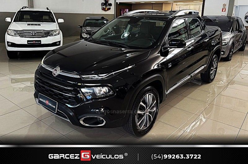 FIAT TORO 2.0 16V TURBO VOLCANO AT9 4X4 2020/2021 GARCEZ VEÍCULOS BENTO GONÇALVES / Carros no Vale