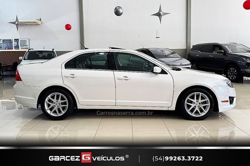 FORD FUSION 2.5 SEL 16V 2011/2012 GARCEZ VEÍCULOS BENTO GONÇALVES / Carros no Vale