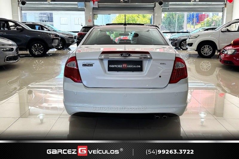 FORD FUSION 2.5 SEL 16V 2011/2012 GARCEZ VEÍCULOS BENTO GONÇALVES / Carros no Vale