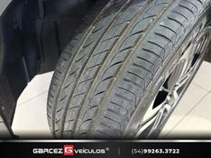 HONDA HR-V 1.8 16V EX 2015/2016 GARCEZ VEÍCULOS BENTO GONÇALVES / Carros no Vale