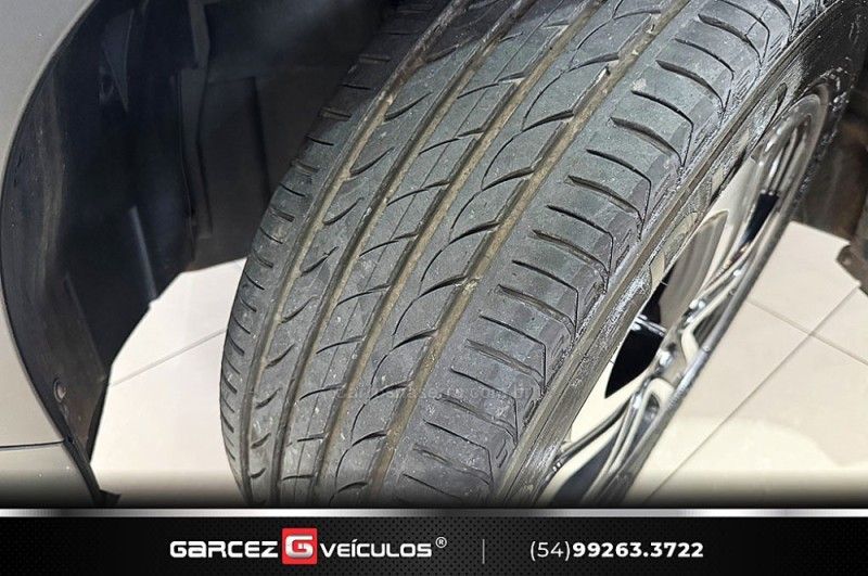 HONDA HR-V 1.8 16V EX 2015/2016 GARCEZ VEÍCULOS BENTO GONÇALVES / Carros no Vale