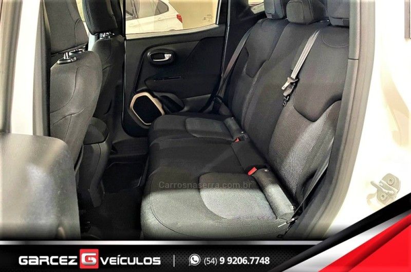 JEEP RENEGADE 1.8 16V LONGITUDE 2016/2017 GARCEZ VEÍCULOS BENTO GONÇALVES / Carros no Vale