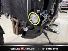 KAWASAKI VERSYS 1000 ABS 2012/2013 GARCEZ VEÍCULOS BENTO GONÇALVES / Carros no Vale