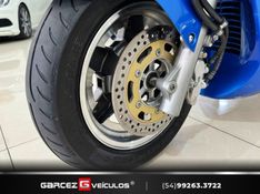 SUZUKI BURGMAN 400 2001/2001 GARCEZ VEÍCULOS BENTO GONÇALVES / Carros no Vale