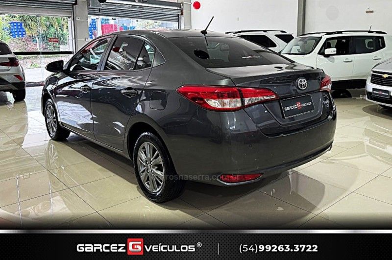 TOYOTA YARIS 1.5 16V SEDAN XL PLUS TECH MULTIDRIVE3 2021/2022 GARCEZ VEÍCULOS BENTO GONÇALVES / Carros no Vale TOYOTA YARIS 1.5 16V SEDAN XL PLUS TECH MULTIDRIVE3 2021/2022 GARCEZ VEÍCULOS BENTO GONÇALVES / Carros no Vale