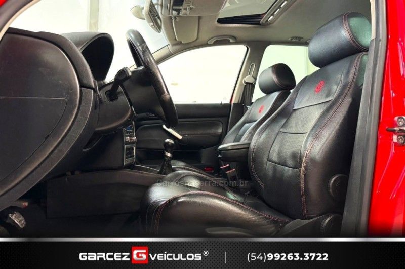 VOLKSWAGEN GOLF 1.8 MI GTI 20V 193CV TURBO 2008/2009 GARCEZ VEÍCULOS BENTO GONÇALVES / Carros no Vale