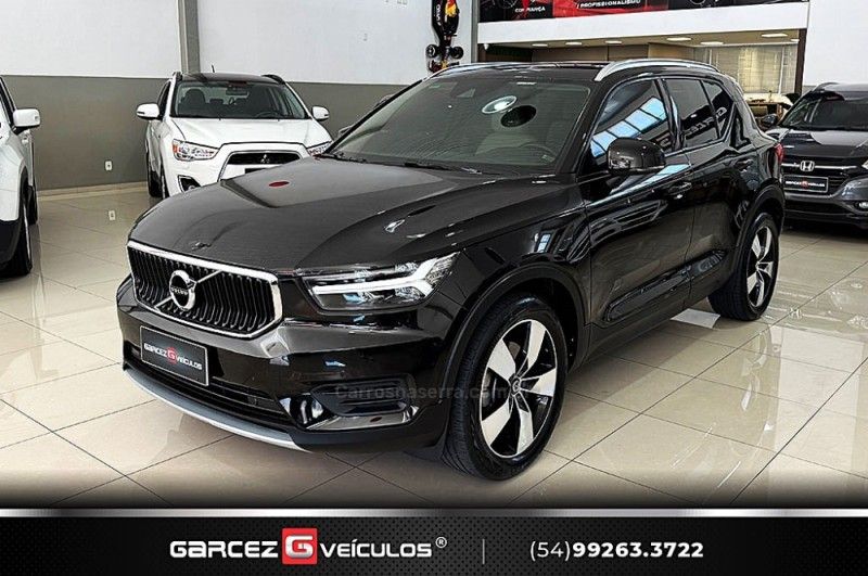 VOLVO XC 40 2.0 T4 MOMENTUM 190CV FWD 2020/2020 GARCEZ VEÍCULOS BENTO GONÇALVES / Carros no Vale
