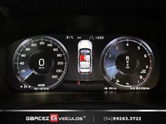 VOLVO XC 40 2.0 T4 MOMENTUM 190CV FWD 2020/2020 GARCEZ VEÍCULOS BENTO GONÇALVES / Carros no Vale