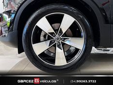 VOLVO XC 40 2.0 T4 MOMENTUM 190CV FWD 2020/2020 GARCEZ VEÍCULOS BENTO GONÇALVES / Carros no Vale