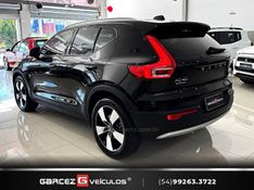 VOLVO XC 40 2.0 T4 MOMENTUM 190CV FWD 2020/2020 GARCEZ VEÍCULOS BENTO GONÇALVES / Carros no Vale