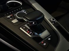 AUDI A4 2.0 TFSI AVANT 214CV MULTITRONIC 2019/2019 GRIFFCAR MULTIMARCAS DOIS IRMÃOS / Carros no Vale