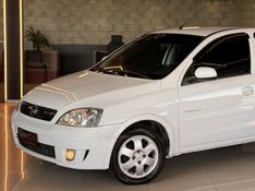 CHEVROLET CORSA 1.4 MPFI PREMIUM SEDAN 8V 2007/2008 GRIFFCAR MULTIMARCAS DOIS IRMÃOS / Carros no Vale