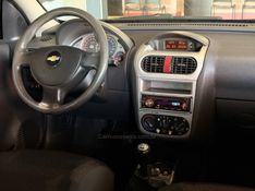 CHEVROLET CORSA 1.4 MPFI PREMIUM SEDAN 8V 2007/2008 GRIFFCAR MULTIMARCAS DOIS IRMÃOS / Carros no Vale