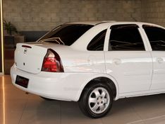 CHEVROLET CORSA 1.4 MPFI PREMIUM SEDAN 8V 2007/2008 GRIFFCAR MULTIMARCAS DOIS IRMÃOS / Carros no Vale