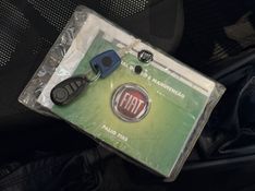 FIAT PALIO 1.0 MPI FIRE ECONOMY 8V 2014/2014 GRIFFCAR MULTIMARCAS DOIS IRMÃOS / Carros no Vale