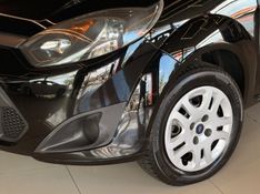 FORD FIESTA 1.0 MPI 8V 2010/2011 GRIFFCAR MULTIMARCAS DOIS IRMÃOS / Carros no Vale