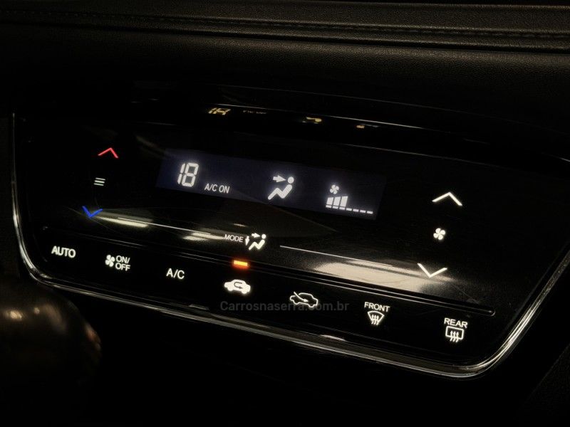 HONDA HR-V 1.8 16V TOURING 2018/2018 GRIFFCAR MULTIMARCAS DOIS IRMÃOS / Carros no Vale