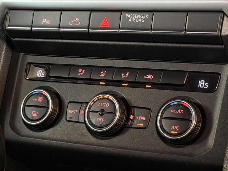 VOLKSWAGEN AMAROK 2.0 HIGHLINE 4X4 CD 16V TURBO INTERCOOLER 2019/2020 GRIFFCAR MULTIMARCAS DOIS IRMÃOS / Carros no Vale VOLKSWAGEN AMAROK 2.0 HIGHLINE 4X4 CD 16V TURBO INTERCOOLER 2019/2020 GRIFFCAR MULTIMARCAS DOIS IRMÃOS / Carros no Vale