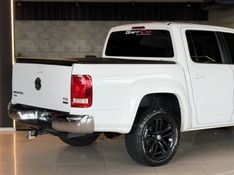 VOLKSWAGEN AMAROK 2.0 HIGHLINE 4X4 CD 16V TURBO INTERCOOLER 2015/2015 GRIFFCAR MULTIMARCAS DOIS IRMÃOS / Carros no Vale
