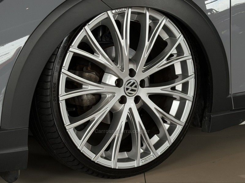 VOLKSWAGEN NIVUS 1.0 TSI HIGHLINE 2024/2024 GRIFFCAR MULTIMARCAS DOIS IRMÃOS / Carros no Vale VOLKSWAGEN NIVUS 1.0 TSI HIGHLINE 2024/2024 GRIFFCAR MULTIMARCAS DOIS IRMÃOS / Carros no Vale