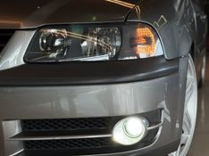 VOLKSWAGEN SAVEIRO 1.6 MI SUPER SURF CS 8V G.III 2005/2005 GRIFFCAR MULTIMARCAS DOIS IRMÃOS / Carros no Vale