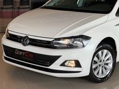 VOLKSWAGEN VIRTUS 1.0 200 TSI COMFORTLINE 2021/2022 GRIFFCAR MULTIMARCAS DOIS IRMÃOS / Carros no Vale