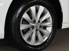 VOLKSWAGEN VIRTUS 1.0 200 TSI COMFORTLINE 2021/2022 GRIFFCAR MULTIMARCAS DOIS IRMÃOS / Carros no Vale