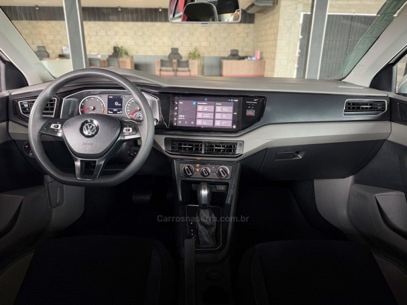 VOLKSWAGEN VIRTUS 1.0 200 TSI COMFORTLINE 2021/2022 GRIFFCAR MULTIMARCAS DOIS IRMÃOS / Carros no Vale