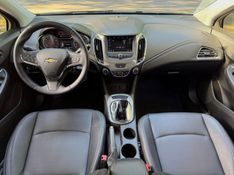 CHEVROLET CRUZE 1.4 TURBO LT 16V 2021/2022 KASPER VEÍCULOS DOIS IRMÃOS / Carros no Vale