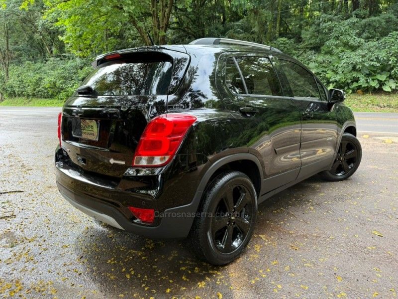 CHEVROLET TRACKER 1.4 16V MIDNIGHT TURBO 2018/2019 KASPER VEÍCULOS DOIS IRMÃOS / Carros no Vale