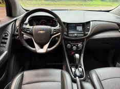 CHEVROLET TRACKER 1.4 16V MIDNIGHT TURBO 2018/2019 KASPER VEÍCULOS DOIS IRMÃOS / Carros no Vale