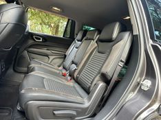 JEEP COMMANDER 2.0 LIMITED TD380 16V 4×4 TURBO 2022/2022 KASPER VEÍCULOS DOIS IRMÃOS / Carros no Vale