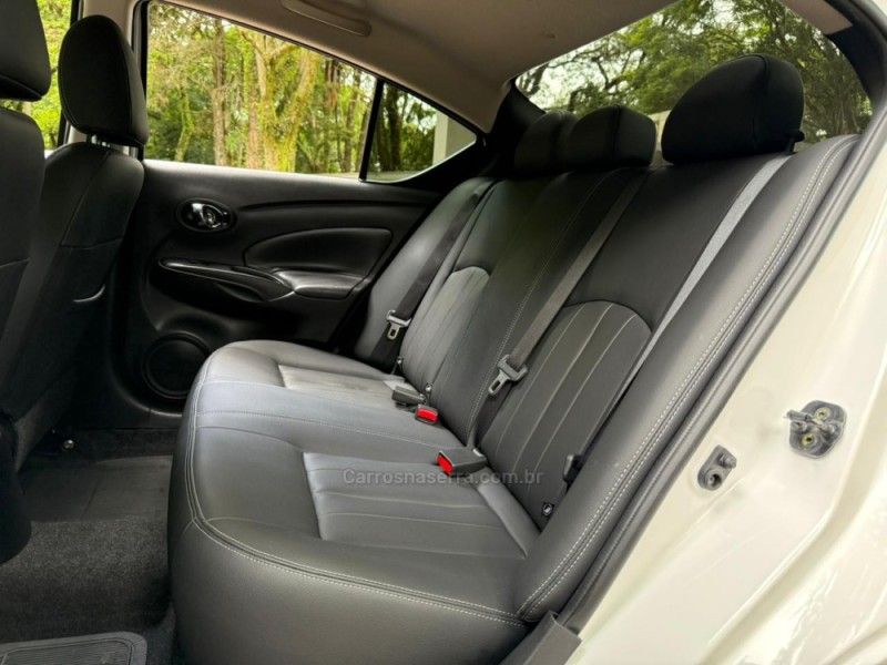 NISSAN VERSA 1.6 16V FLEXSTART V-DRIVE PREMIUM XTRONIC 2021/2021 KASPER VEÍCULOS DOIS IRMÃOS / Carros no Vale NISSAN VERSA 1.6 16V FLEXSTART V-DRIVE PREMIUM XTRONIC 2021/2021 KASPER VEÍCULOS DOIS IRMÃOS / Carros no Vale