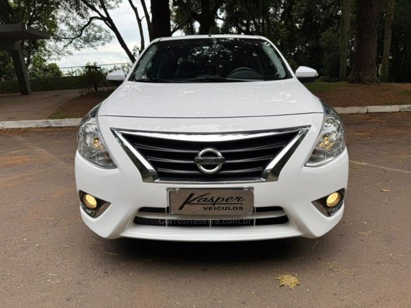 NISSAN VERSA 1.6 16V FLEXSTART V-DRIVE PREMIUM XTRONIC 2021/2021 KASPER VEÍCULOS DOIS IRMÃOS / Carros no Vale NISSAN VERSA 1.6 16V FLEXSTART V-DRIVE PREMIUM XTRONIC 2021/2021 KASPER VEÍCULOS DOIS IRMÃOS / Carros no Vale
