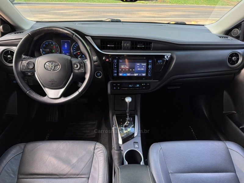TOYOTA COROLLA 2.0 XEI 16V 2018/2019 KASPER VEÍCULOS DOIS IRMÃOS / Carros no Vale