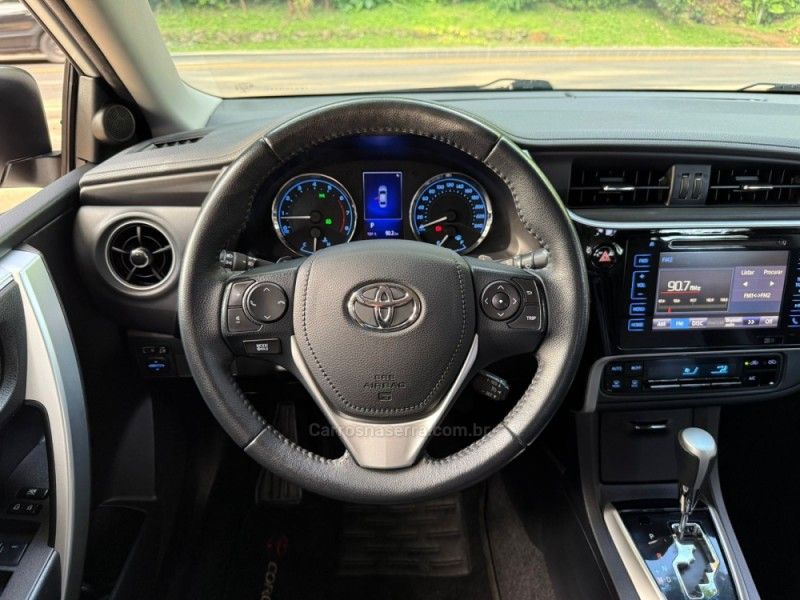 TOYOTA COROLLA 2.0 XEI 16V 2018/2019 KASPER VEÍCULOS DOIS IRMÃOS / Carros no Vale