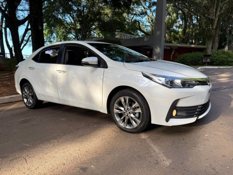 TOYOTA COROLLA 2.0 XEI 16V 2018/2019 KASPER VEÍCULOS DOIS IRMÃOS / Carros no Vale