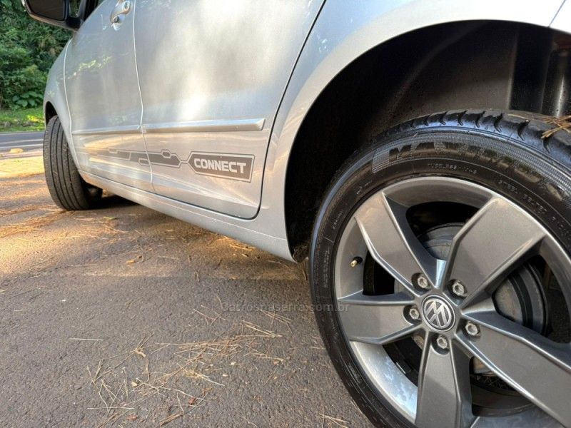 VOLKSWAGEN FOX 1.6 CONNECT 8V 2019/2019 KASPER VEÍCULOS DOIS IRMÃOS / Carros no Vale