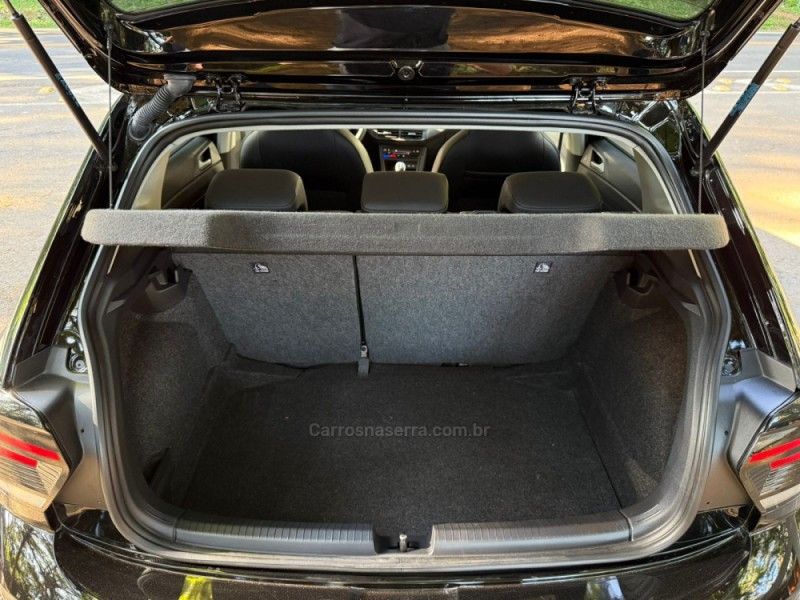 VOLKSWAGEN POLO 1.0 170 TSI 12V HIGHLINE 2023/2024 KASPER VEÍCULOS DOIS IRMÃOS / Carros no Vale VOLKSWAGEN POLO 1.0 170 TSI 12V HIGHLINE 2023/2024 KASPER VEÍCULOS DOIS IRMÃOS / Carros no Vale