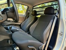 VOLKSWAGEN SAVEIRO 1.6 MSI TRENDLINE CS 16V 2024/2025 KASPER VEÍCULOS DOIS IRMÃOS / Carros no Vale