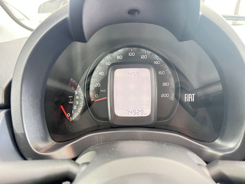 FIAT UNO 1.0 DRIVE 6V 2017/2018 PRIME MULTIMARCAS CAXIAS DO SUL / Carros no Vale